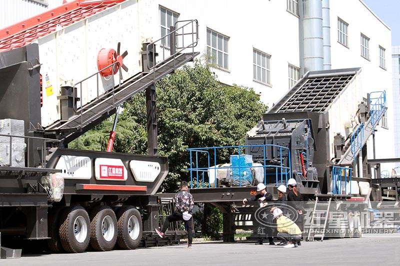 pg电子官网大型建筑垃圾粉碎机客户考察